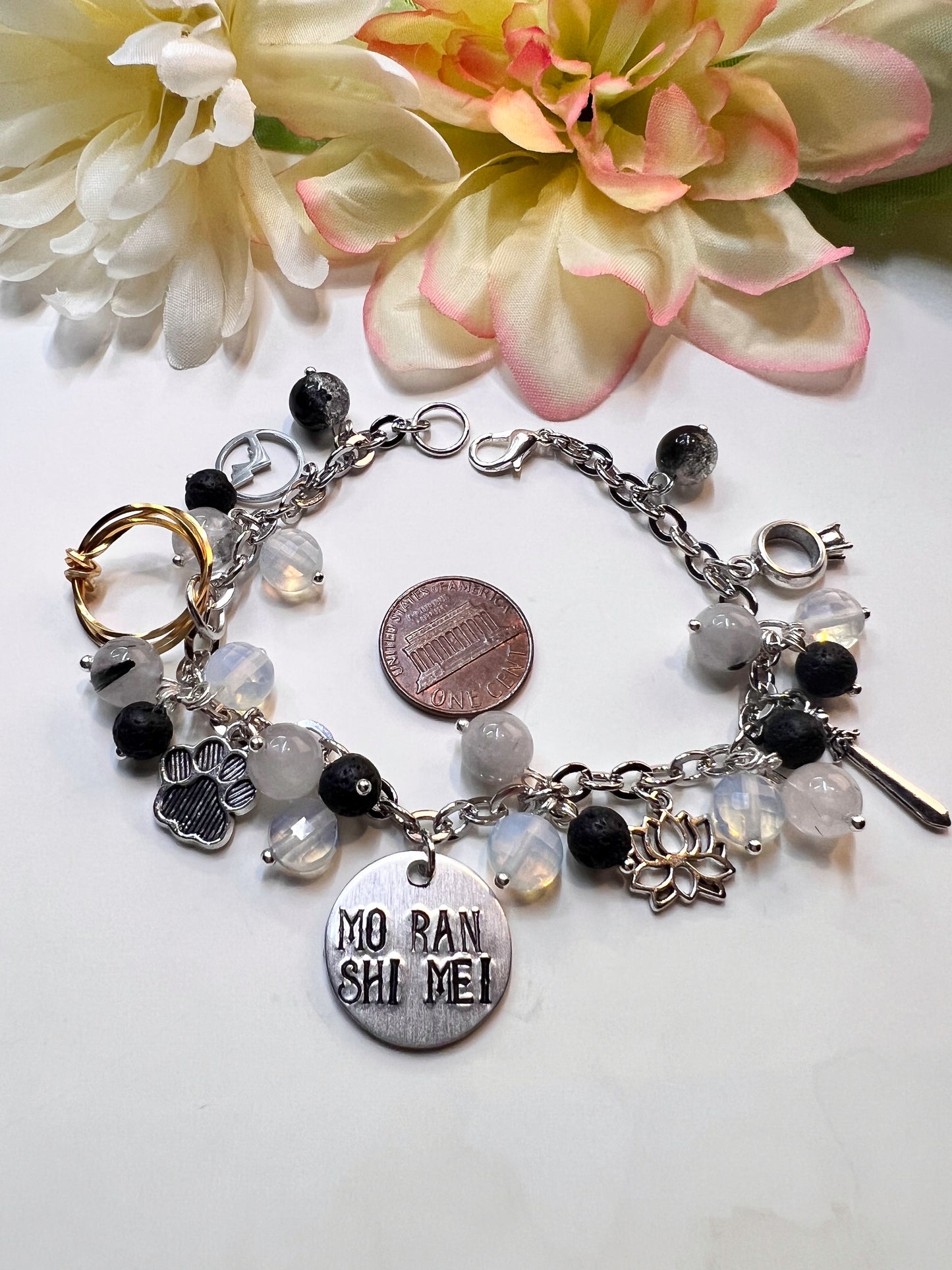 Husky White Cat Loaded Bracelet