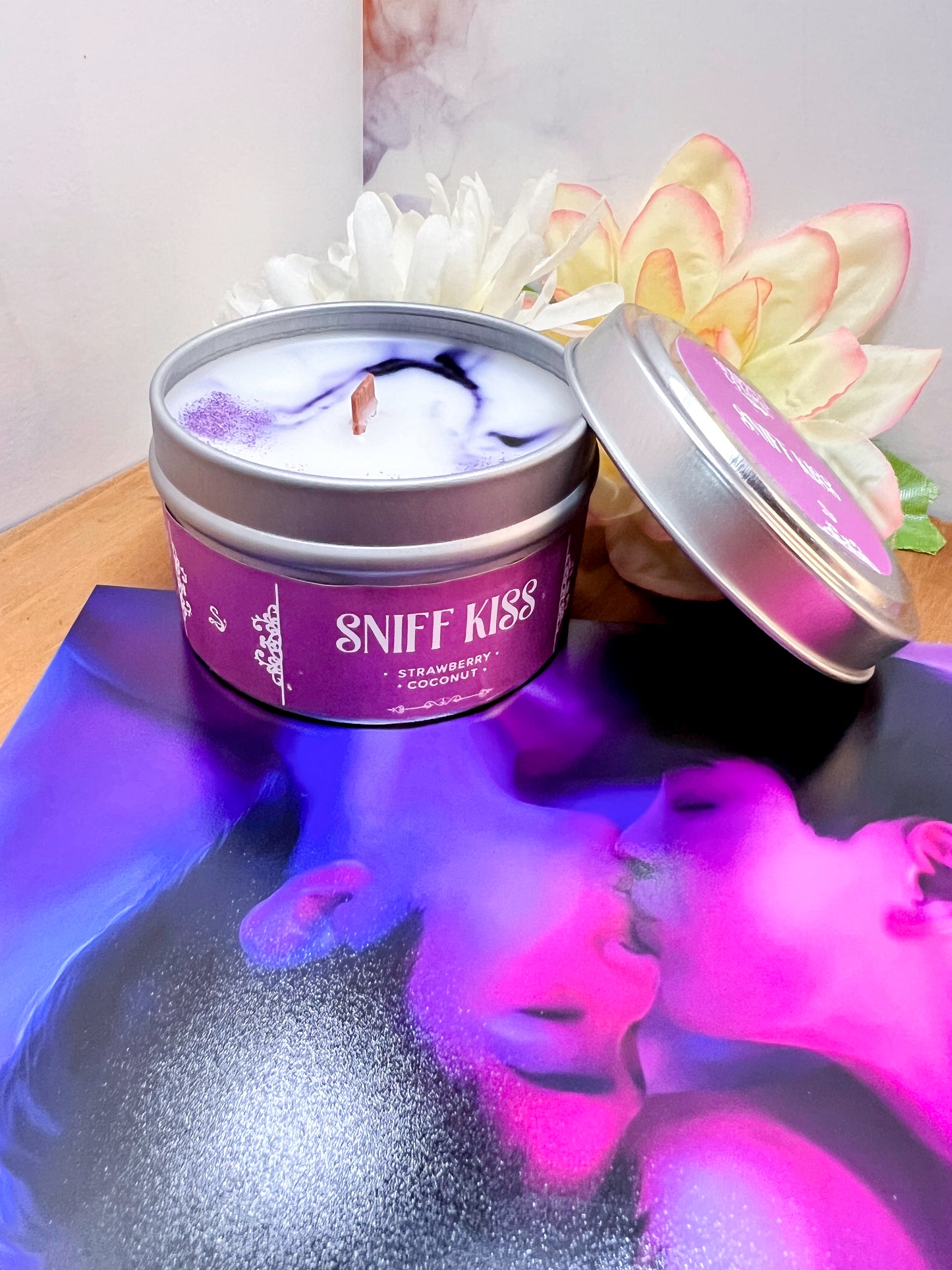 Sniff Kiss Candle