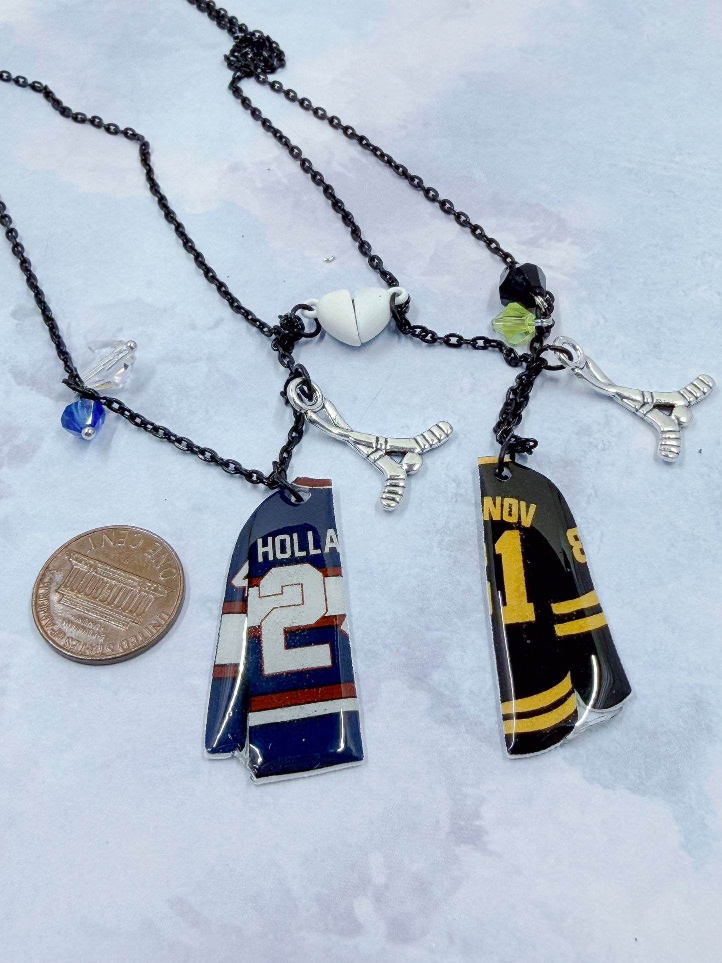 Heated Rivalry Hollanov Best Friend Necklace